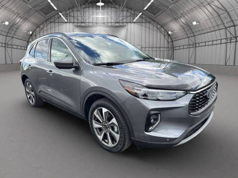 2023 Ford Escape Platinum
