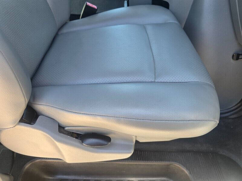 2014 Ford E-Series E-150