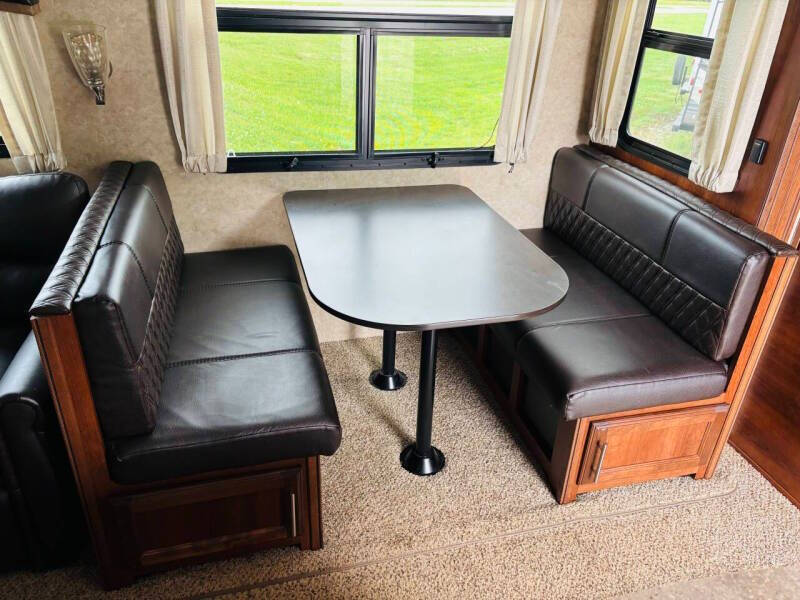 2018 Jayco Eagle 29.5BHDS