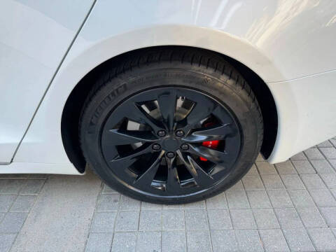 2017 Tesla Model S 75D
