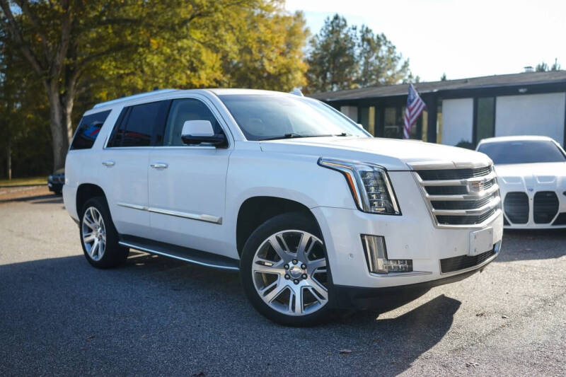 2018 Cadillac Escalade Luxury