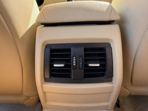 2015 BMW 3 Series 320i xDrive