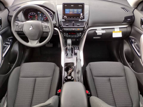 2026 Mitsubishi Eclipse Cross LE