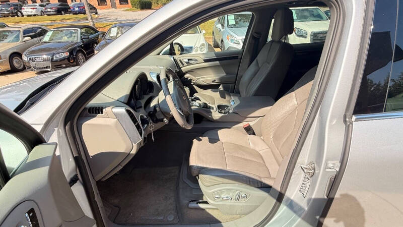 2011 Porsche Cayenne S Hybrid