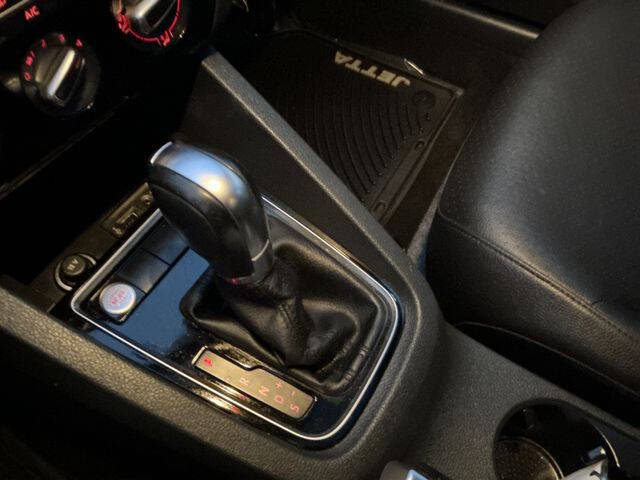 2018 Volkswagen Jetta 1.8T SE Sport