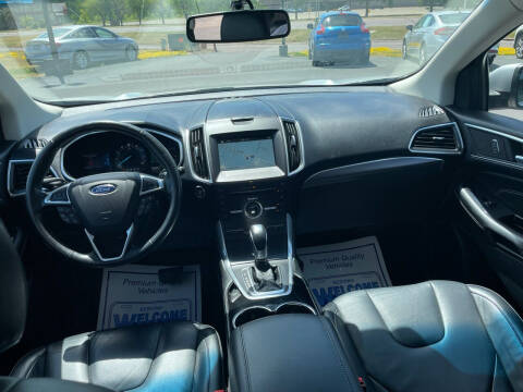 2016 Ford Edge Titanium
