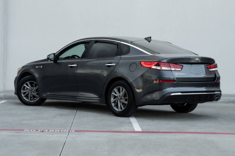 2020 Kia Optima LX