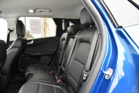 2022 Ford Escape Hybrid SEL