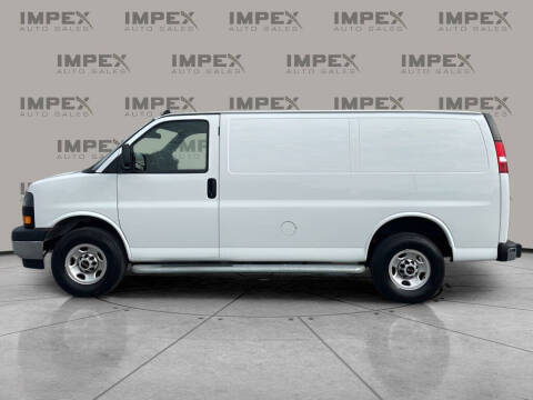 2023 GMC Savana 2500