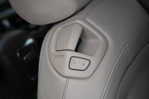 2011 Audi A5 2.0T quattro Prestige