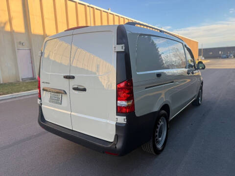 2016 Mercedes-Benz Metris