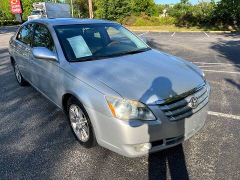 2005 Toyota Avalon for sale at Atlantic Auto Sales in Garner NC