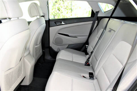 2017 Hyundai Tucson SE