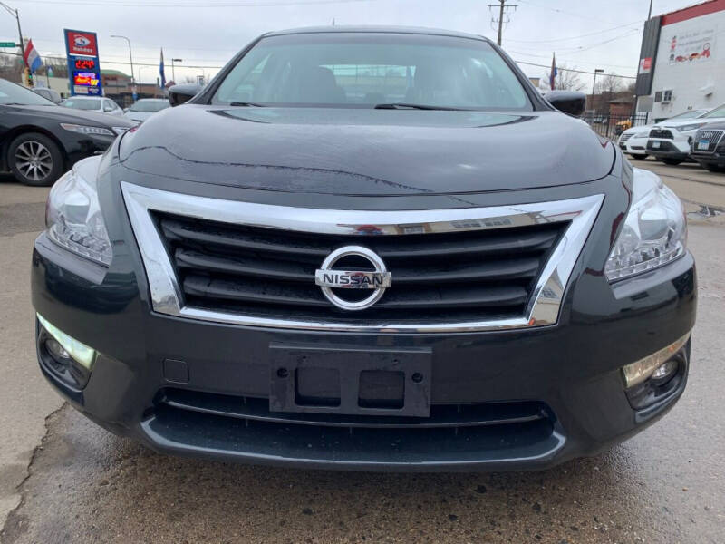 2015 Nissan Altima for sale at Minuteman Auto Sales in Saint Paul MN