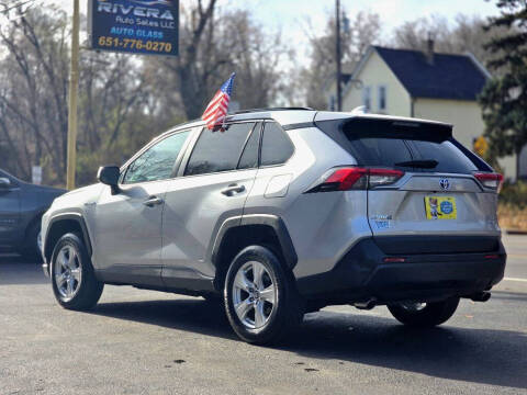 2020 Toyota RAV4 Hybrid XLE