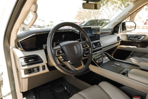 2023 Lincoln Navigator Reserve