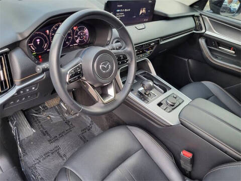 2025 Mazda CX-70 Plug-in Hybrid Premium