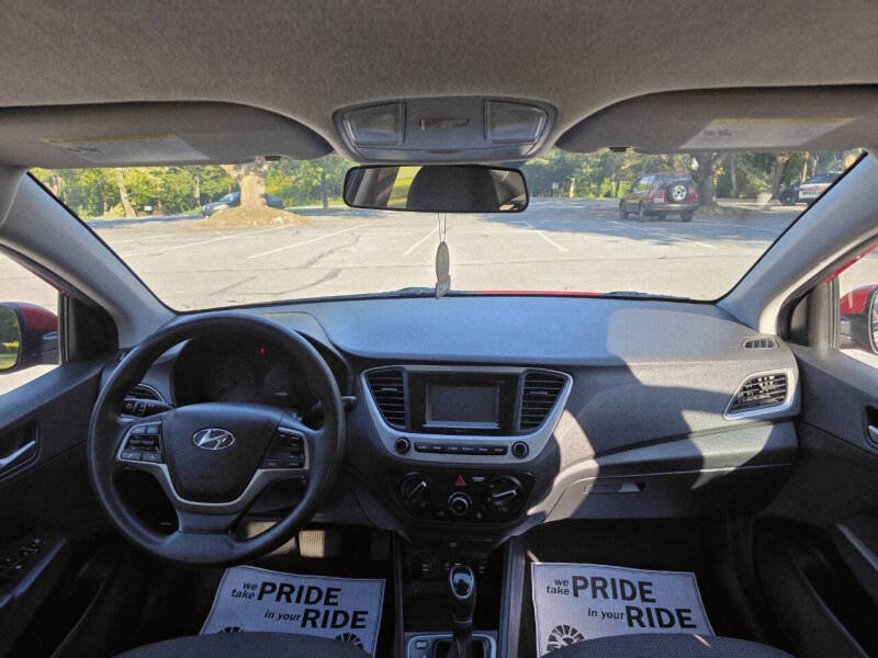 2019 Hyundai Accent SE