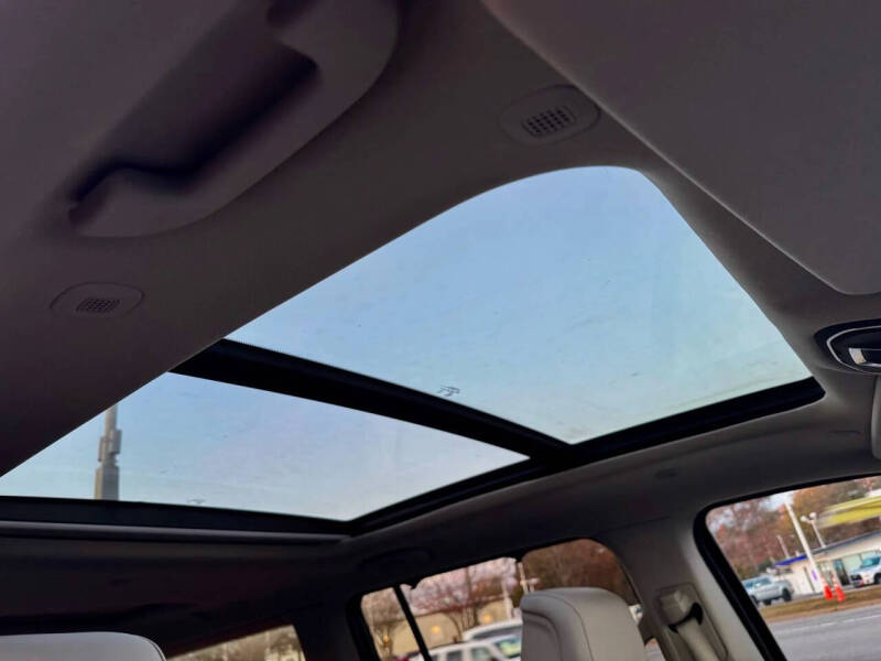 2023 Jeep Wagoneer L Series III