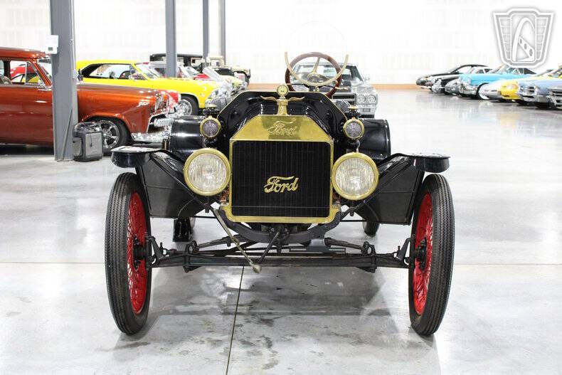 1916 Ford Model T