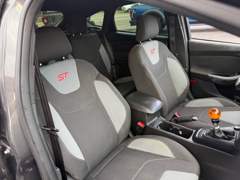 2017 Ford Focus ST