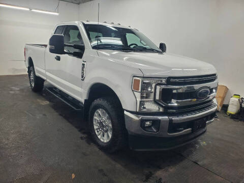 2022 Ford F-350 Super Duty XLT