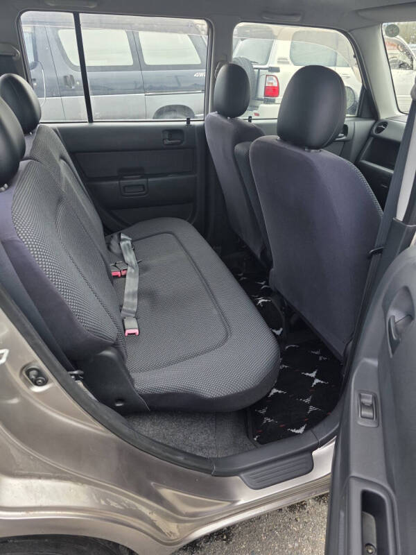 2000 Toyota BB