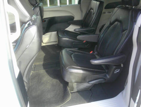 2024 Chrysler Pacifica Touring L