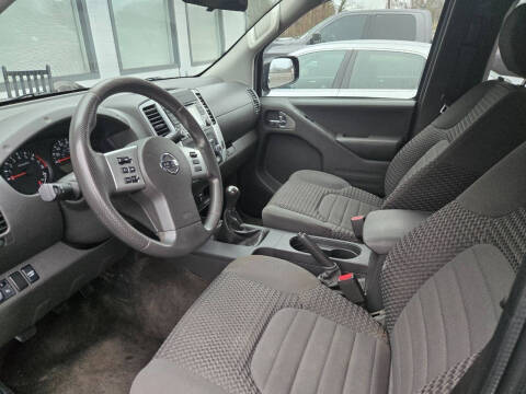 2017 Nissan Frontier SV