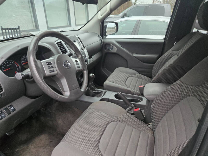 2017 Nissan Frontier SV