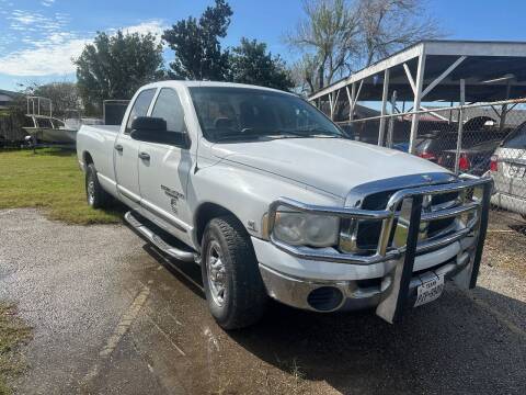 2004 Dodge Ram 2500 for sale at Express AutoPlex in Brownsville TX