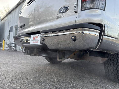 2003 Ford Excursion XLT