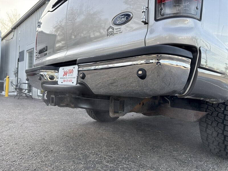 2003 Ford Excursion XLT