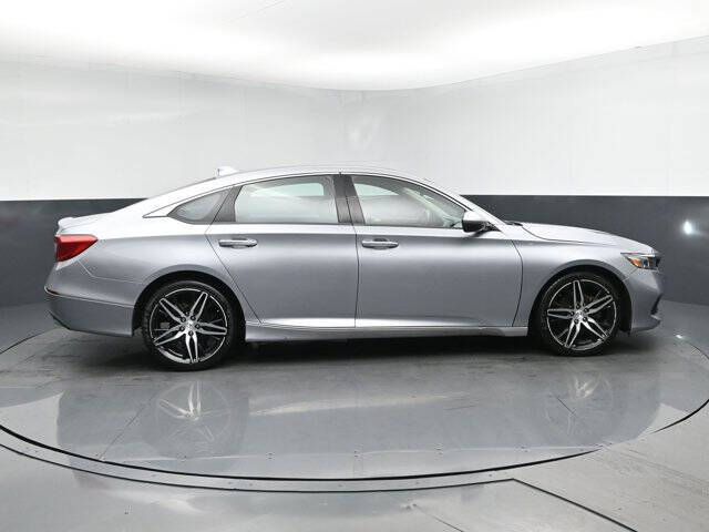 2022 Honda Accord Hybrid Touring