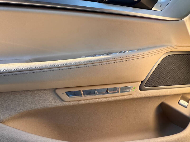 2016 BMW 7 Series 750i xDrive