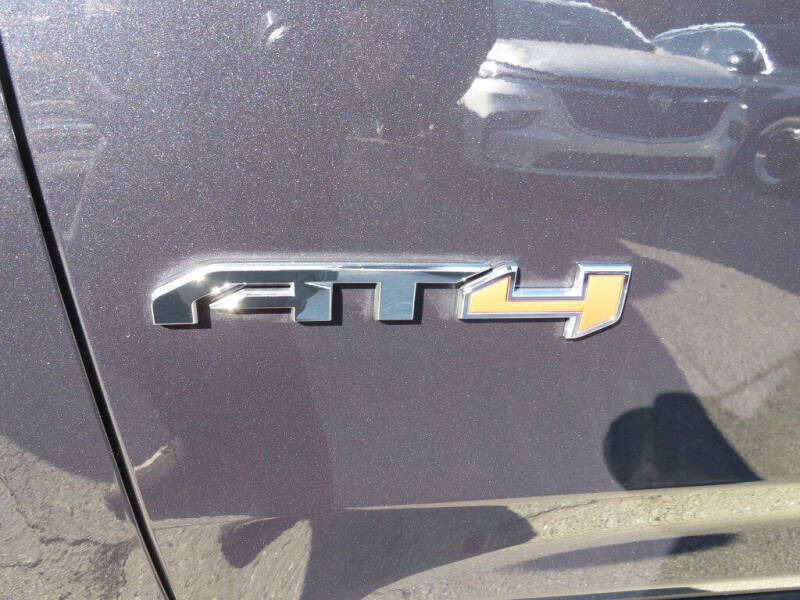 2023 GMC Yukon XL AT4