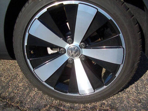 2019 Volkswagen Golf SE
