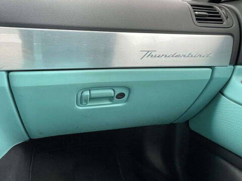 2002 Ford Thunderbird Deluxe