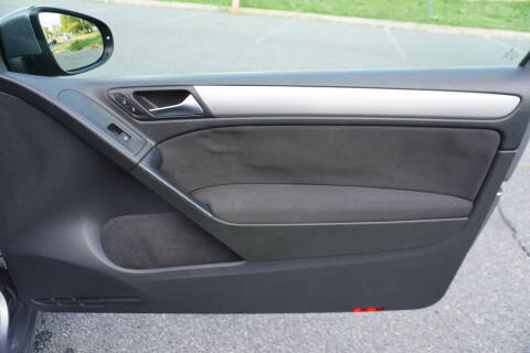 2011 Volkswagen Golf 2.5L PZEV