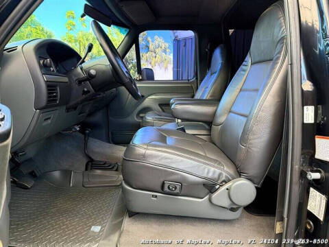 1992 Ford Bronco XLT