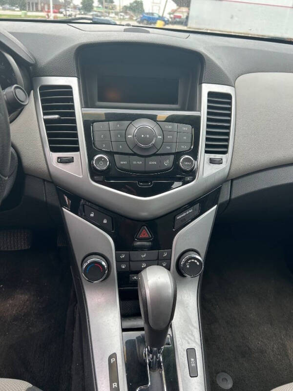 2011 Chevrolet Cruze LS