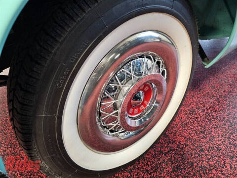 1955 Ford Thunderbird