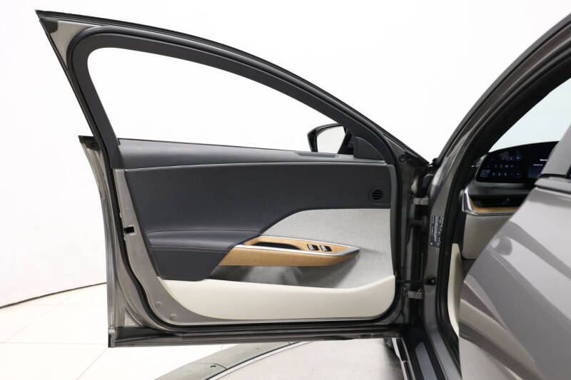 2023 Lucid Air Touring