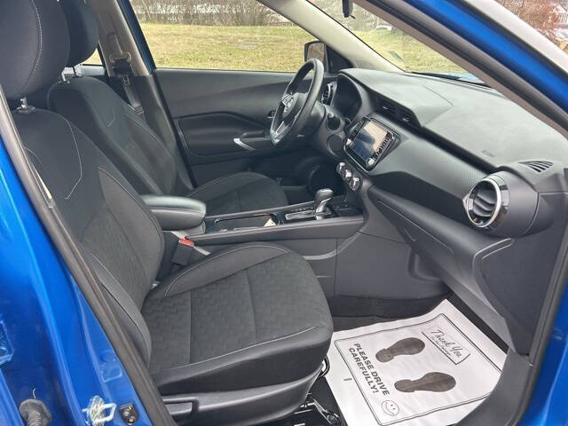 2023 Nissan Kicks SV