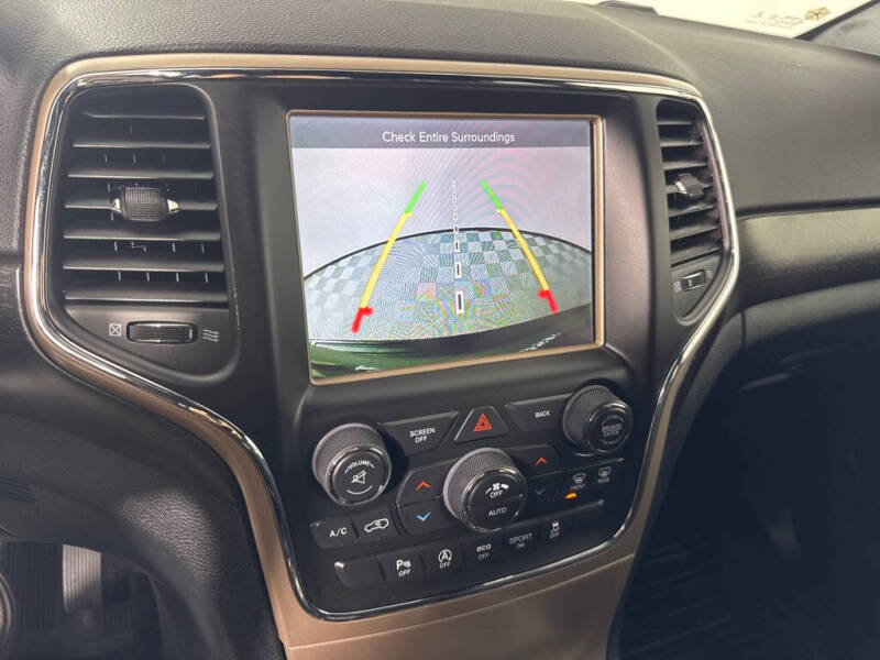 2017 Jeep Grand Cherokee Laredo