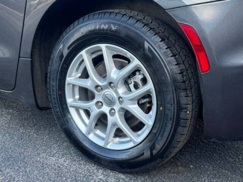2022 Chrysler Pacifica Touring L