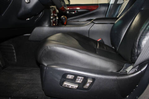 2007 Lexus LS 460