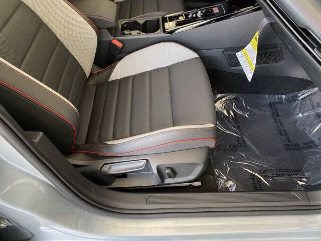 2025 Volkswagen Golf GTI Autobahn