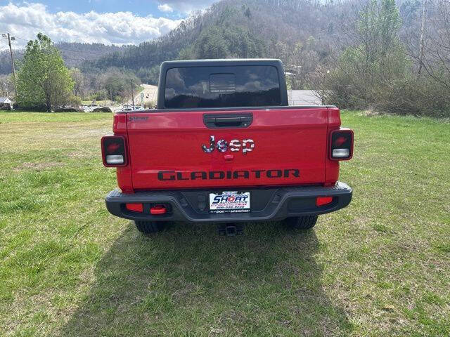 2021 Jeep Gladiator Willys