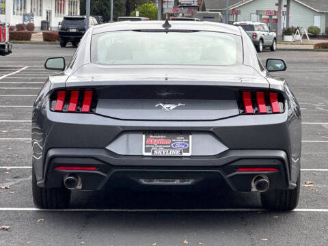 2025 Ford Mustang EcoBoost